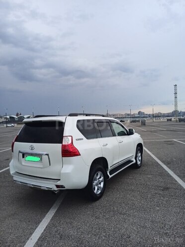 Toyota Land Cruiser Prado 2011, 243,500 km - 2.7 l - Bakı