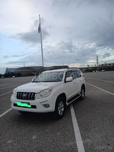 Toyota Land Cruiser Prado 2011, 243,500 km - 2.7 l - Bakı