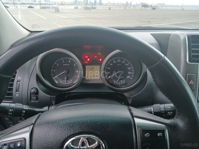 Toyota Land Cruiser Prado 2011, 243,500 km - 2.7 l - Bakı