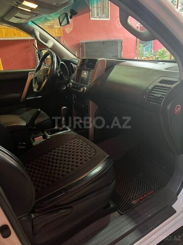 Toyota Land Cruiser Prado 2013, 170,000 km - 2.7 l - Beyləqan