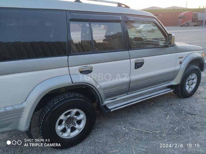 Mitsubishi Pajero 1995, 387,500 km - 2.8 l - Şəmkir
