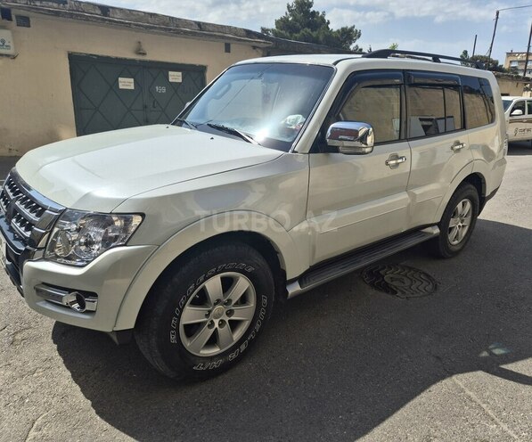 Mitsubishi Pajero 2007, 195,200 km - 3.2 l - Bakı