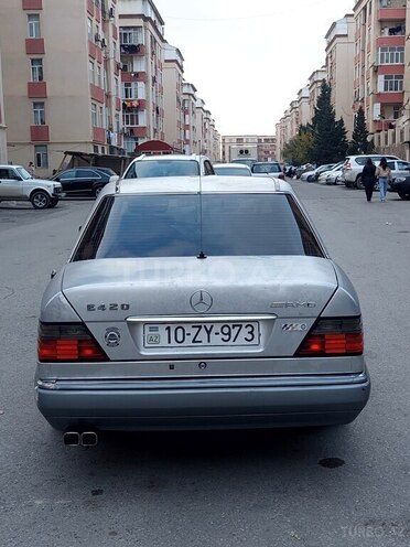 Mercedes E 220 1995, 453,171 km - 2.2 l - Bakı