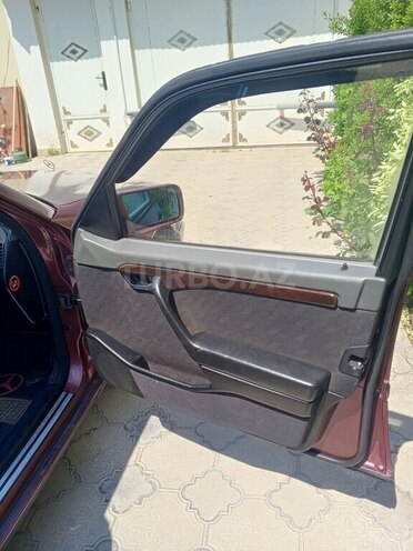 Mercedes C 200 1996, 195,000 km - 2.0 l - Bakı