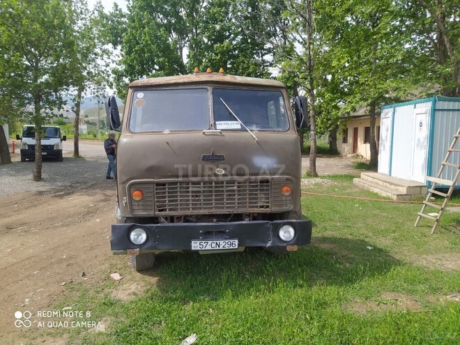 MAZ 5549 1987, 300,000 km - 11.0 л - Şəmkir