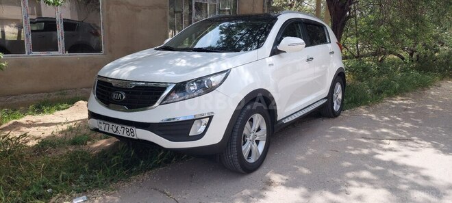 Kia Sportage 2013, 97,000 km - 2.0 l - Bakı