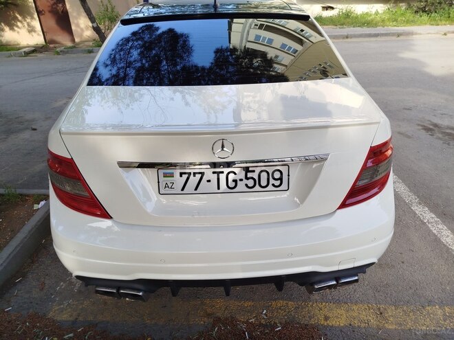 Mercedes C 300 2008, 205,000 km - 3.0 l - Bakı