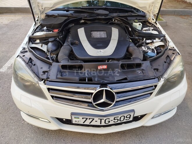 Mercedes C 300 2008, 205,000 km - 3.0 l - Bakı
