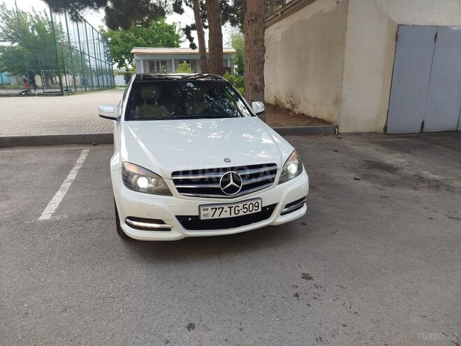 Mercedes C 300 2008, 205,000 km - 3.0 l - Bakı
