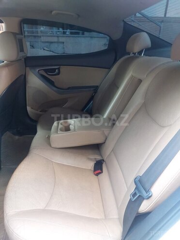 Hyundai Elantra 2013, 202,000 km - 1.6 l - Bakı