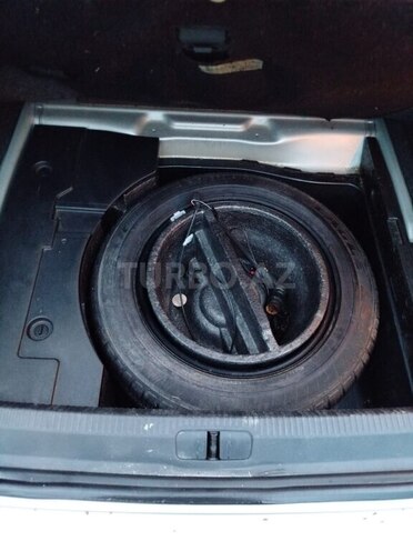 Volkswagen Passat 2010, 280,000 km - 2.0 л - Qəbələ