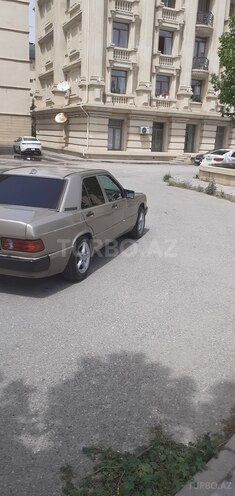 Mercedes 190 1992, 389,000 km - 2.5 л - Bakı