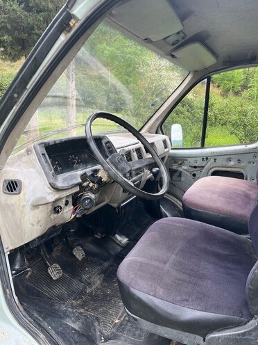 GAZ 33021 2000, 160,000 km - 2.4 l - Astara