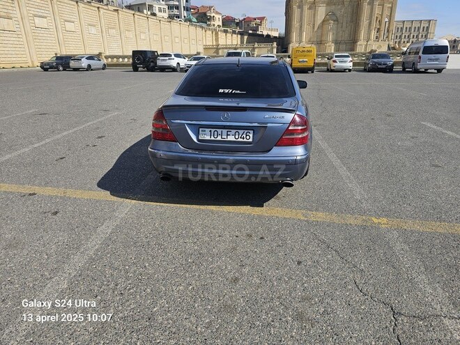 Mercedes E 320 2003, 271,359 km - 3.2 l - Bakı