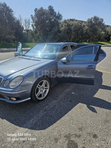 Mercedes E 320 2003, 271,359 km - 3.2 l - Bakı