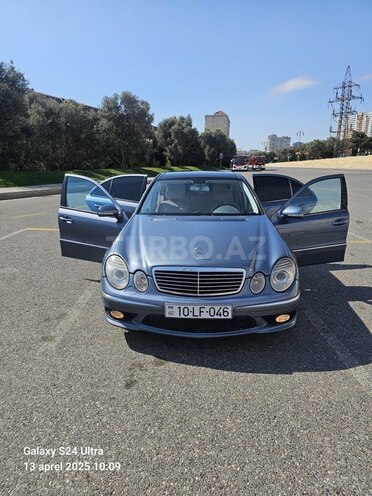 Mercedes E 320 2003, 271,359 km - 3.2 l - Bakı