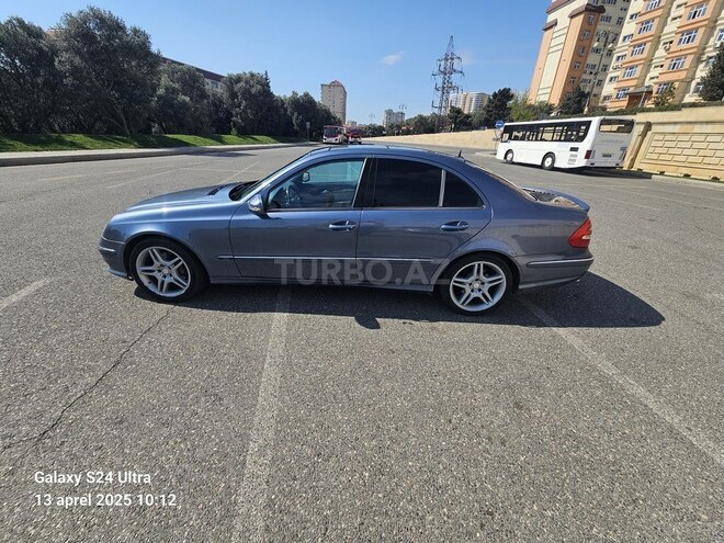 Mercedes E 320 2003, 271,359 km - 3.2 l - Bakı