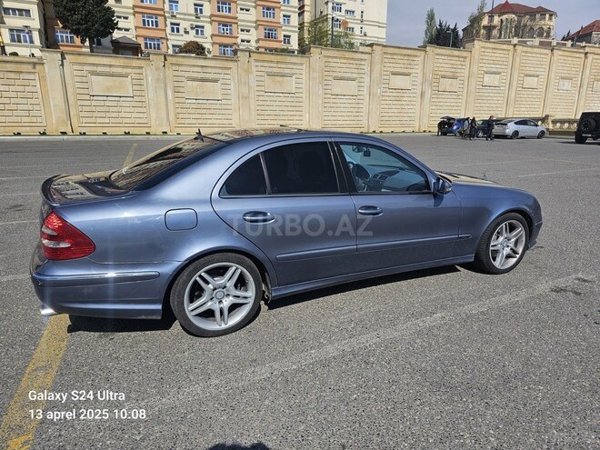 Mercedes E 320 2003, 271,359 km - 3.2 l - Bakı