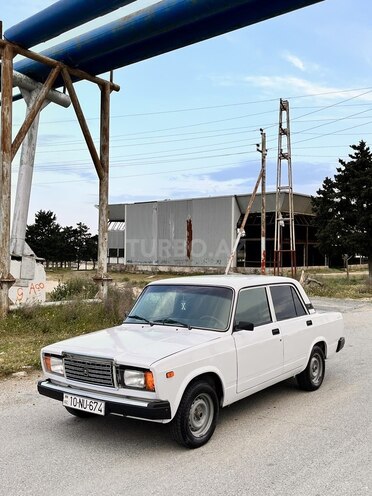 LADA (VAZ) 2107 2005, 75,000 km - 1.6 л - Bakı