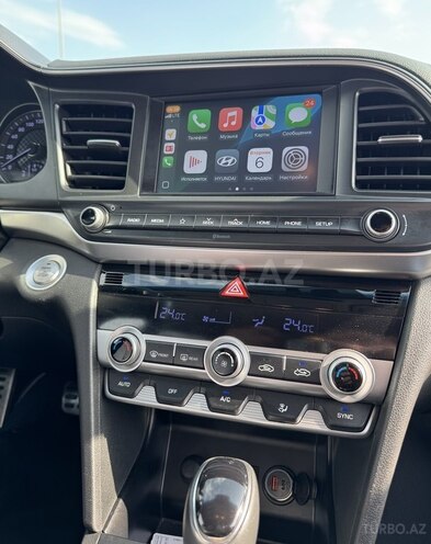 Hyundai Elantra 2019, 98,000 km - 2.0 l - Bakı