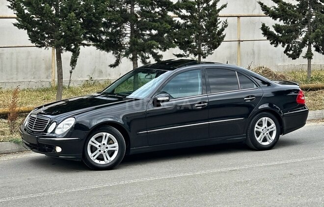 Mercedes E 220 d 2004, 301,000 km - 2.2 l - Bakı