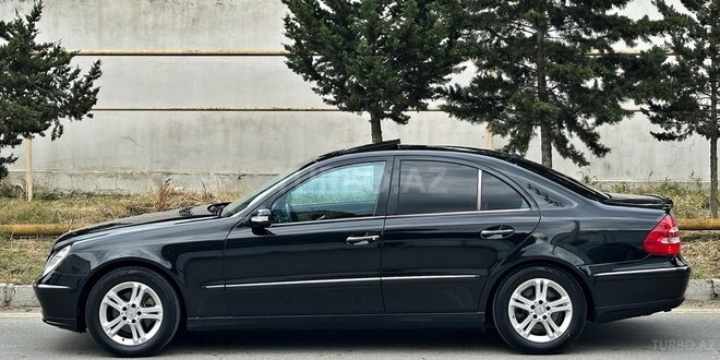 Mercedes E 220 d 2004, 301,000 km - 2.2 l - Bakı
