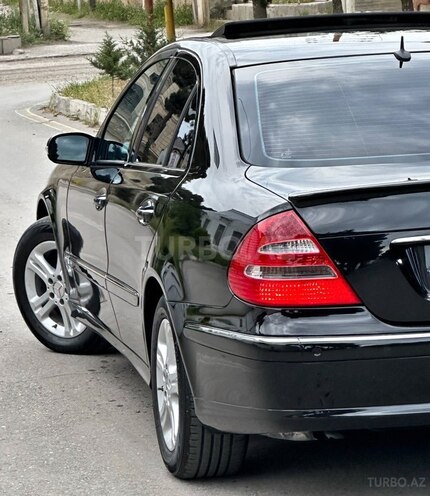 Mercedes E 220 d 2004, 301,000 km - 2.2 l - Bakı
