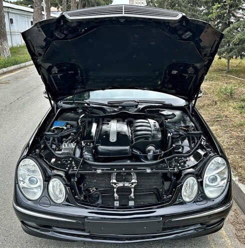 Mercedes E 220 d 2004, 301,000 km - 2.2 l - Bakı