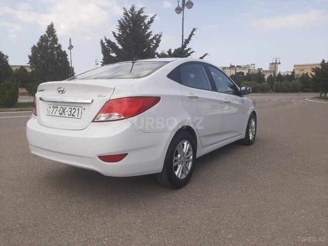 Hyundai Accent 2017, 177,028 km - 1.6 l - Bakı