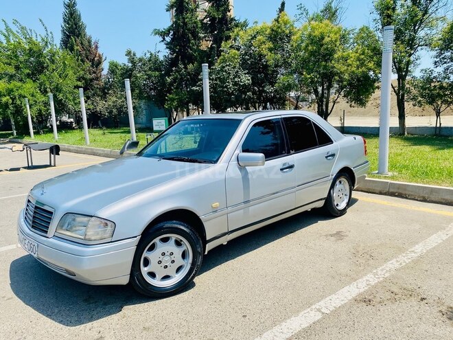 Mercedes C 220 1995, 500,000 km - 2.2 l - Masallı