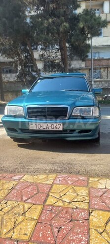 Mercedes C 200 1999, 320,000 km - 2.0 л - Bakı