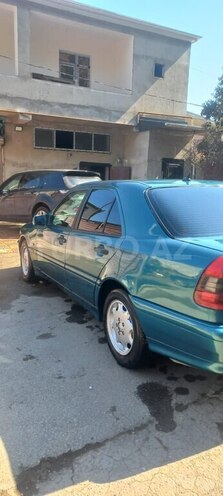 Mercedes C 200 1999, 320,000 km - 2.0 л - Bakı