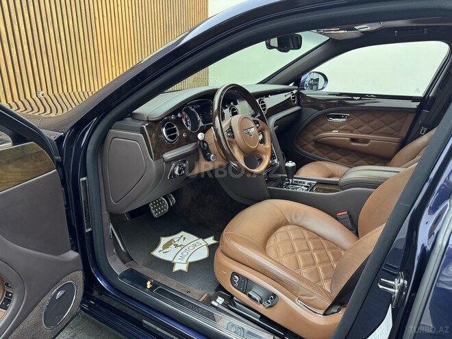 Bentley Mulsanne-10