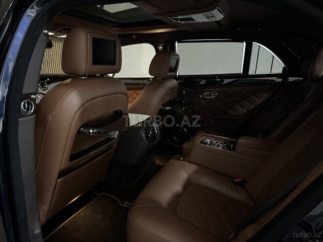 Bentley Mulsanne-25