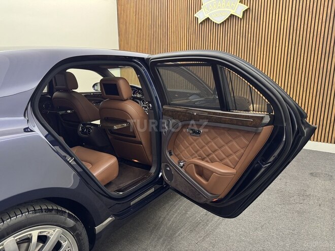 Bentley Mulsanne-26