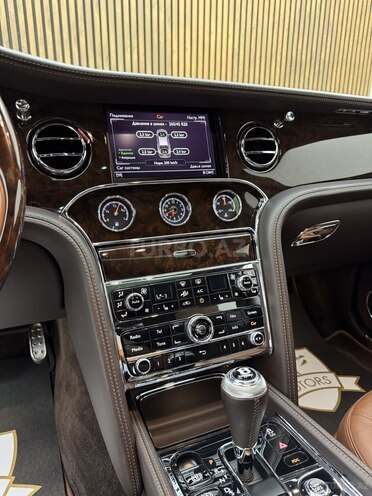 Bentley Mulsanne-15