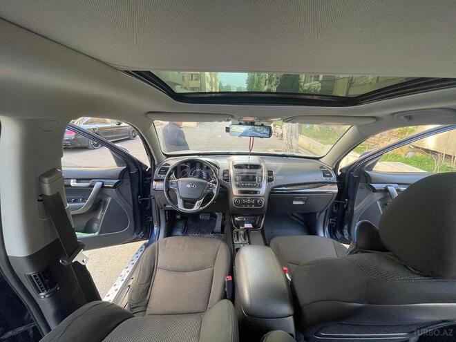 Kia Sorento-10