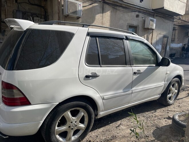 Mercedes ML 320 4MATIC 2001, 234,978 km - 3.2 l - Sumqayıt