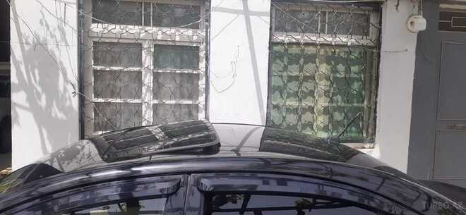 Hyundai Accent-9