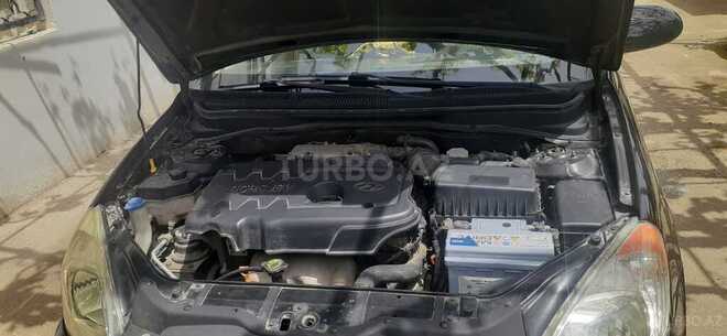 Hyundai Accent-10