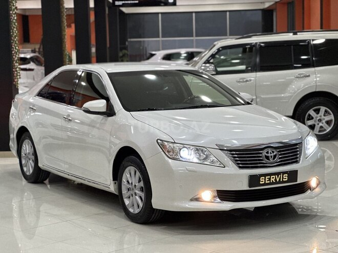 Toyota Camry-4