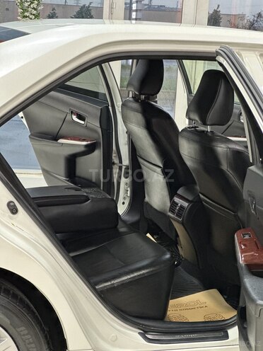 Toyota Camry-26