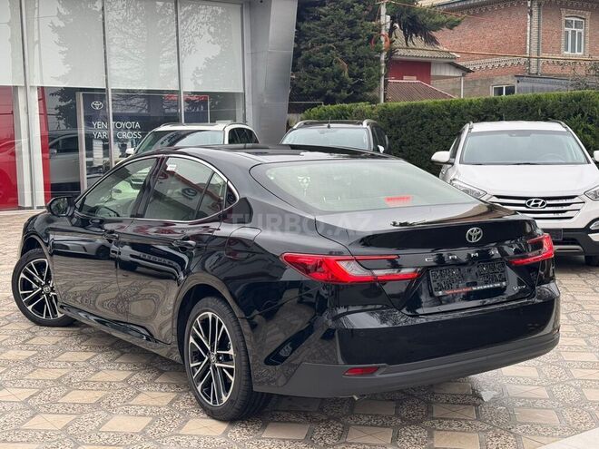 Toyota Camry-8
