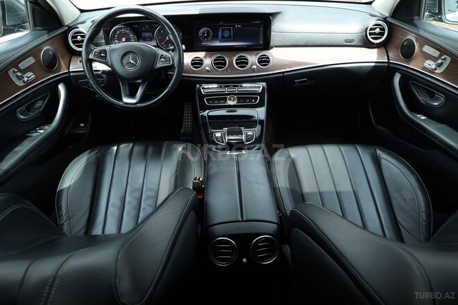 Mercedes E 220 d 4MATIC 2016, 117,300 km - 2.0 l - Bakı