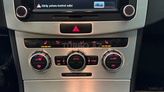 Volkswagen Passat 2013, 226,000 km - 1.8 l - Bakı
