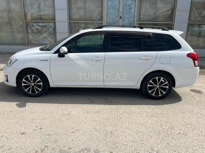 Toyota Corolla Fielder 2014, 136,541 km - 1.5 л - Bakı
