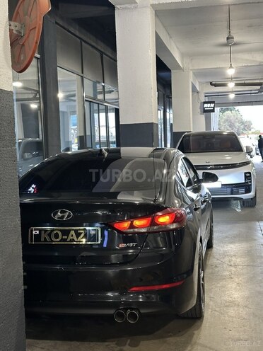 Hyundai Avante 2016, 214,000 km - 1.6 l - Bakı