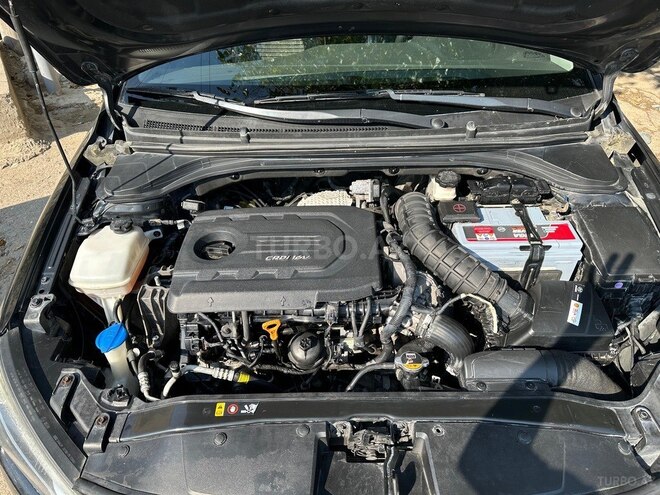 Hyundai Avante 2016, 214,000 km - 1.6 l - Bakı