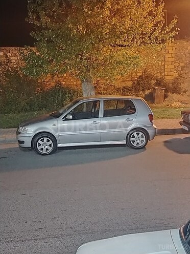 Volkswagen Polo 2000, 300,000 km - 1.4 l - Şəki