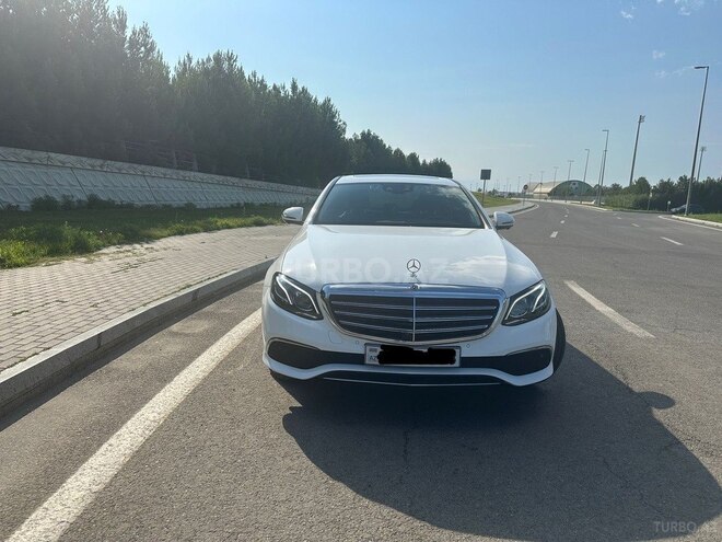 Mercedes E 300 4MATIC 2018, 148,200 km - 2.0 л - Bakı